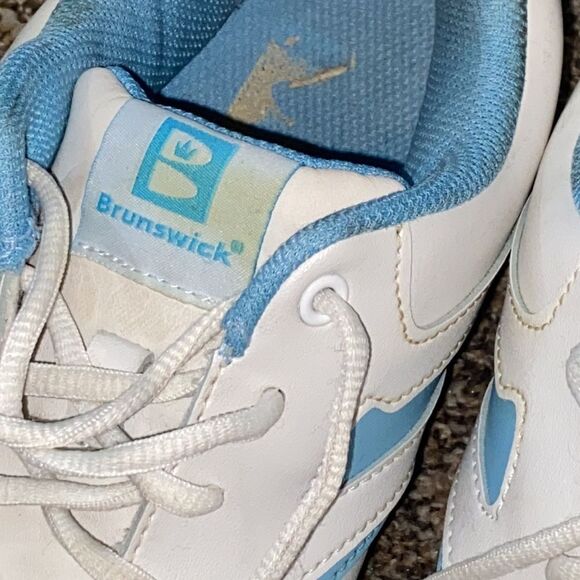 Brunswick Silk Bowling Woman Shoes Size 9 - Picture 13 of 16